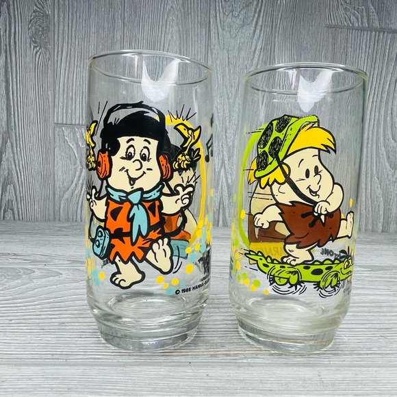 Vintage Pizza Hut 1986 flinstone glass cups Barney & Fred flintstone collectable - Picture 3 of 9